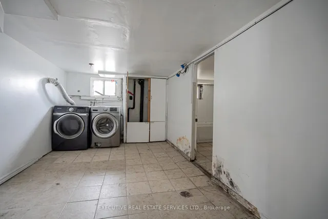 Additional image 28 of 190 CAMERON Ave