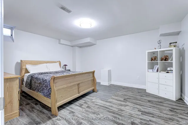 Additional image 37 of 27 Monkton Circ