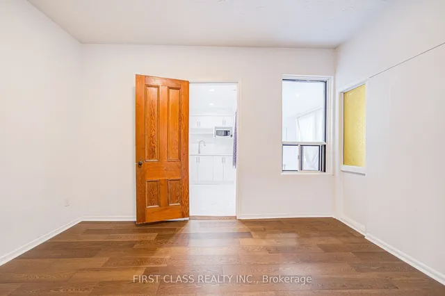 Additional image 37 of 3 Clinton Pl