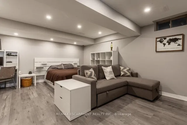 Additional image 29 of 74 Edenrock Dr