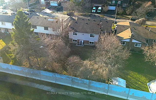 Additional image 43 of 36 Blackthorn Lane