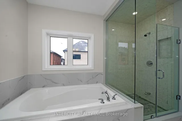 Additional image 22 of 60 Claremont Dr