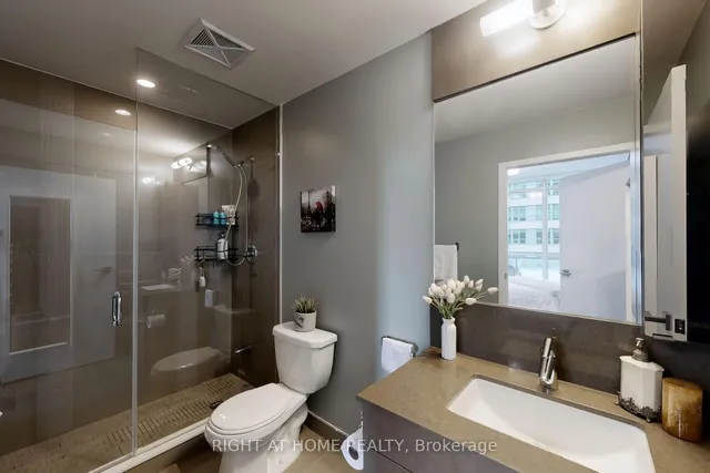 Additional image 17 of 98 Lillian St Unit 622