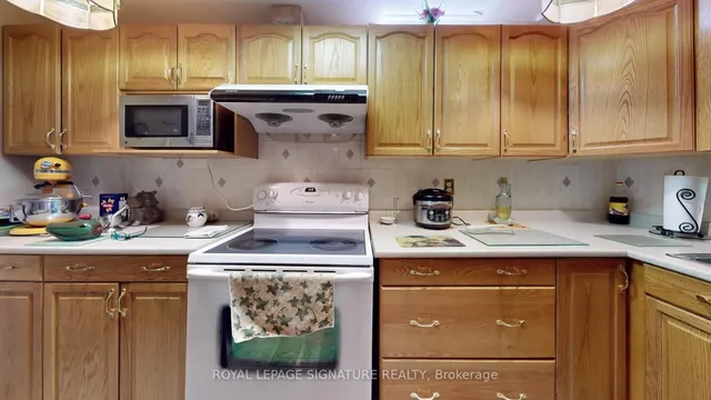 Additional image 38 of 180 Kingknoll Dr