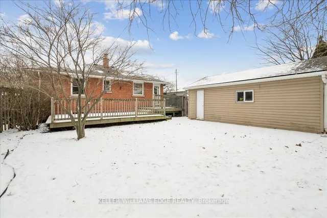 Additional image 38 of 4 Fernwood Cres