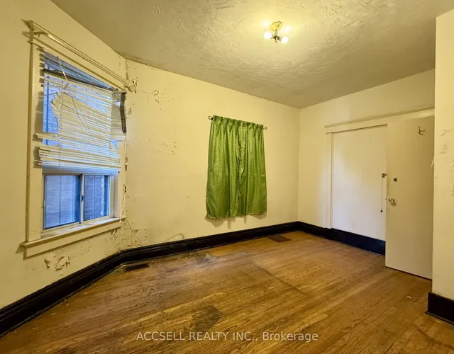 Additional image 4 of 277 Jones Ave