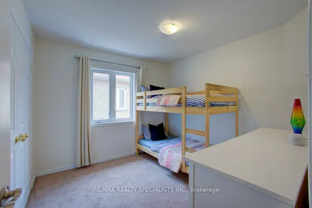 Additional image 26 of 27 Portrush Tr