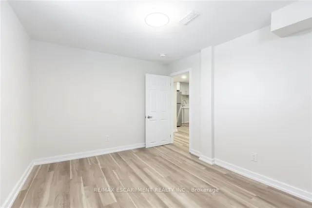 Additional image 29 of 9 WEST 22ND St