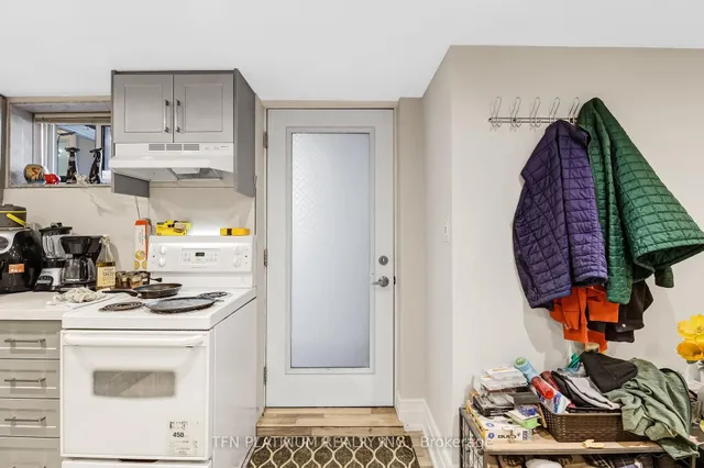 Additional image 34 of 2 Delbasso Crt