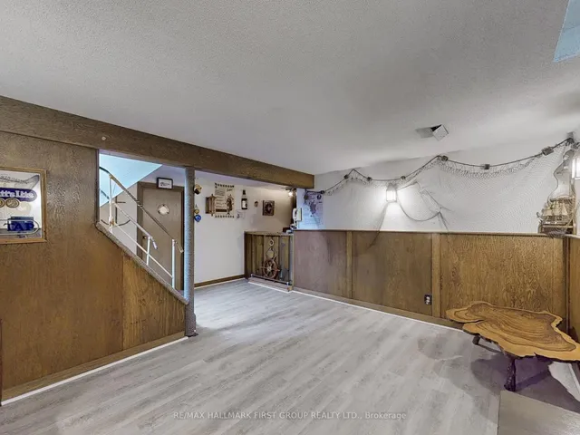 Additional image 29 of 197 John Tabor Tr