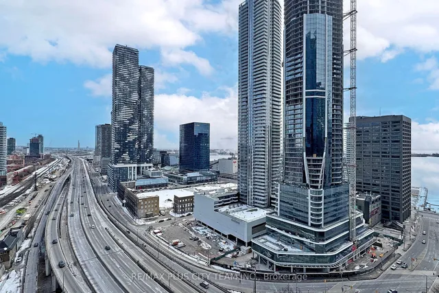 Additional image 18 of 18 Yonge St Unit 2507