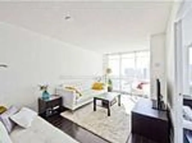 11 Brunel Crt Unit 2902