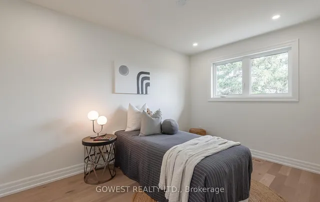 Additional image 25 of 14 Oxenden Cres