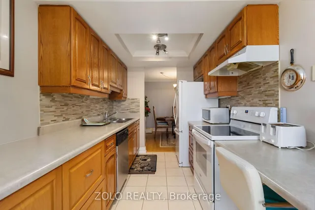 Additional image 10 of 5 Lisa St Unit 1601