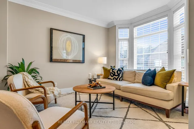 Additional image 5 of 485 Davisville Ave