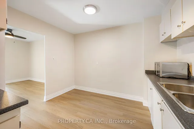 Additional image 20 of 716 The West Mall N/A Unit 1107