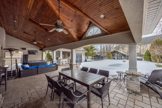 Additional image 35 of 48 Playfair Crt