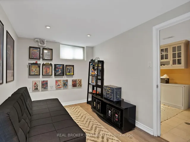 Additional image 22 of 26 Deanefield Cres