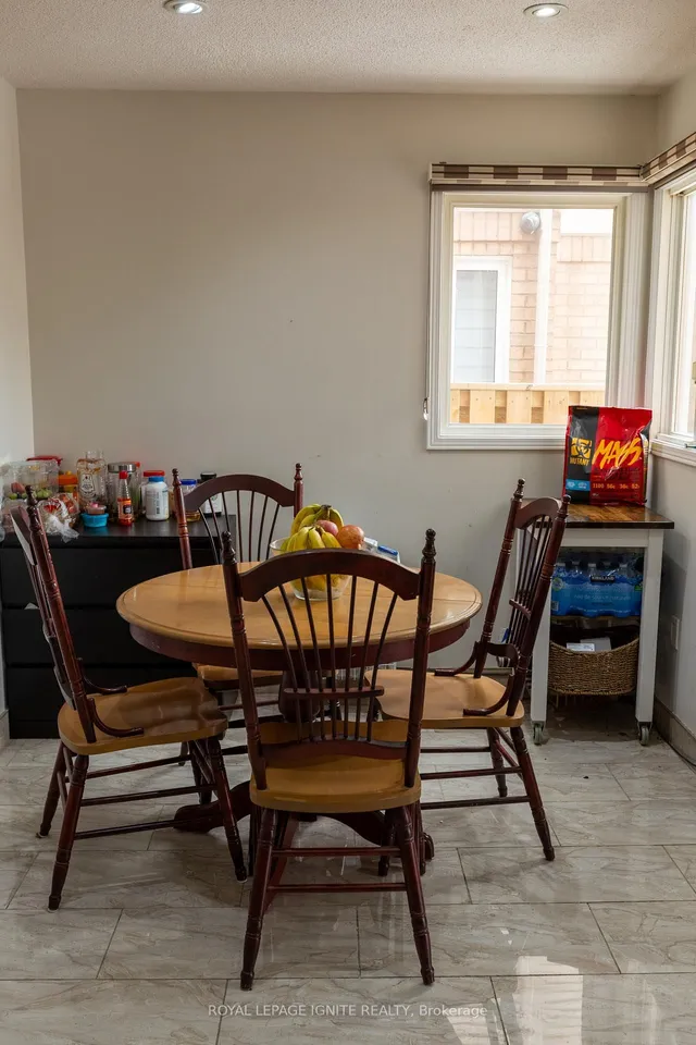 Additional image 9 of 42 Wooliston Cres