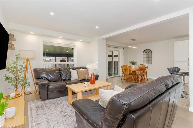 Additional image 6 of 96 Stoneglen Way