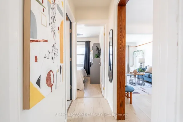 Additional image 18 of 45 Barons Ave