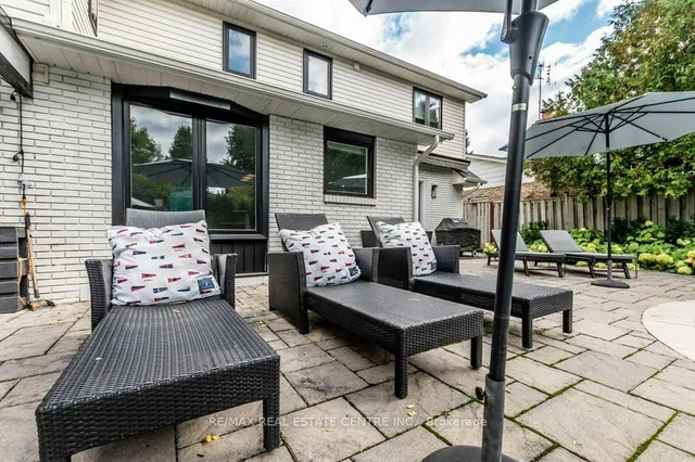 Additional image 30 of 246 Simon Dr