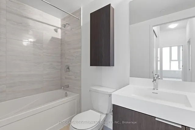 Additional image 28 of 3100 Keele St Unit 1207