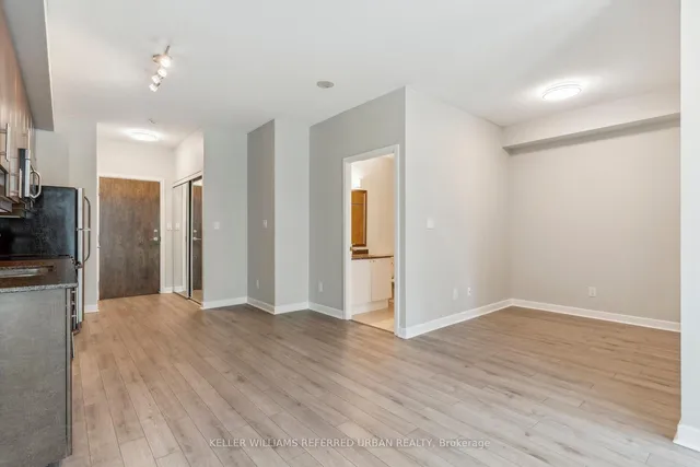 Additional image 11 of 33 Bay St Unit 2201