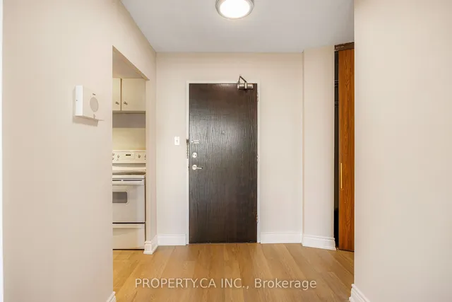 Additional image 5 of 716 The West Mall N/A Unit 1107