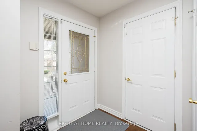 Additional image 2 of 18 Orchard Park Gate