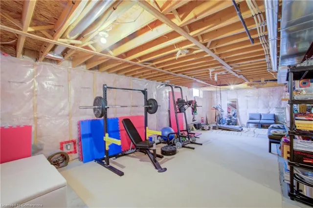 Additional image 39 of 105 Rothsay Ave