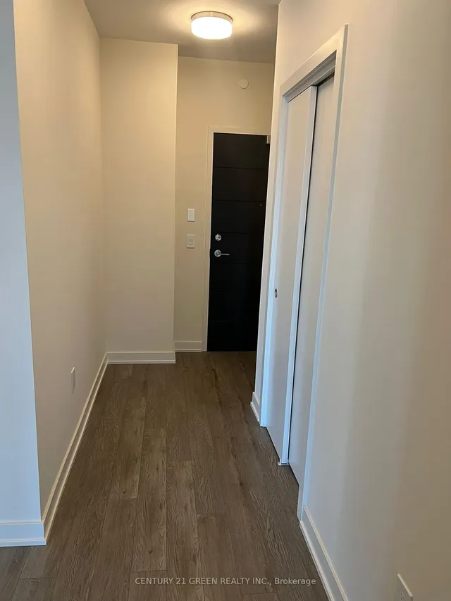 Additional image 18 of 212 King WIlliam St Unit 1015