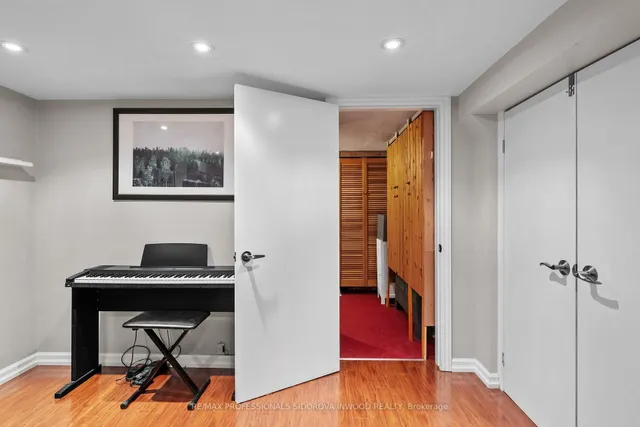 Additional image 30 of 33 Durie St