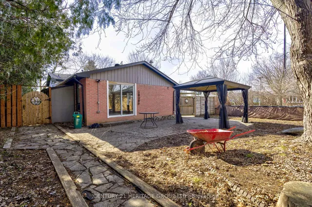 Additional image 21 of 111 Lorne Scots Dr