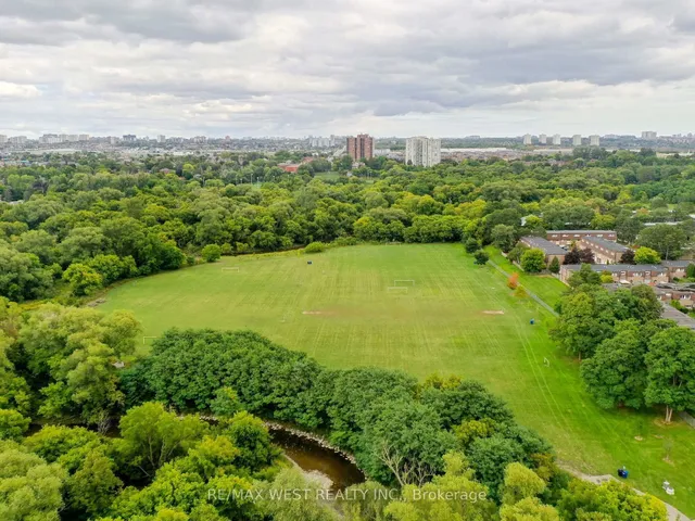 Additional image 33 of 22 Tandridge Cres Unit 808