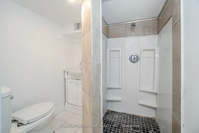 Additional image 36 of 683 Wilson St