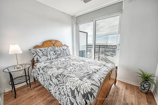 Additional image 27 of 38 Joe Shuster Way Unit 1707