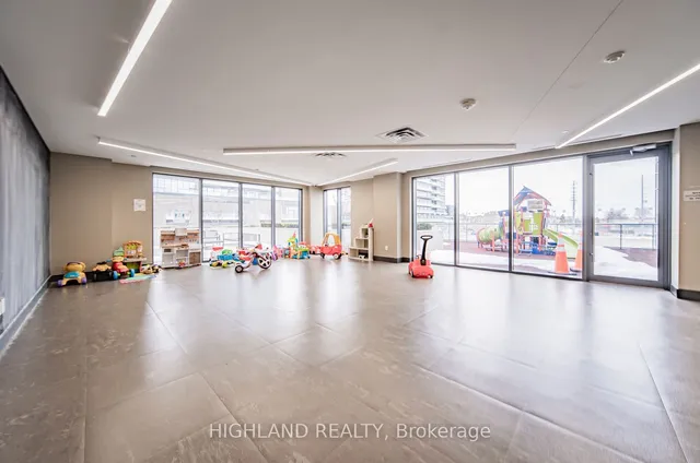 Additional image 39 of 5033 Four Springs Ave Unit 1319