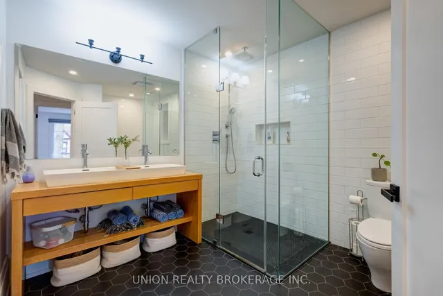 Additional image 12 of 38 Coady Ave