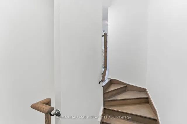 Additional image 16 of 2301 Danforth Ave Unit TH 103