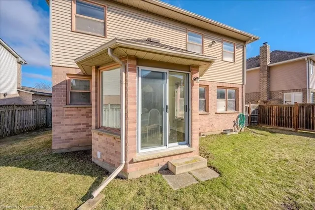 Additional image 50 of 53 Lynnvalley Cres