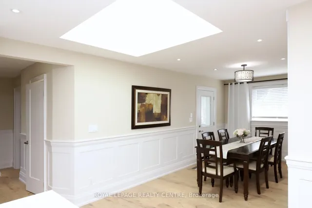 Additional image 16 of 55 Flora Dr