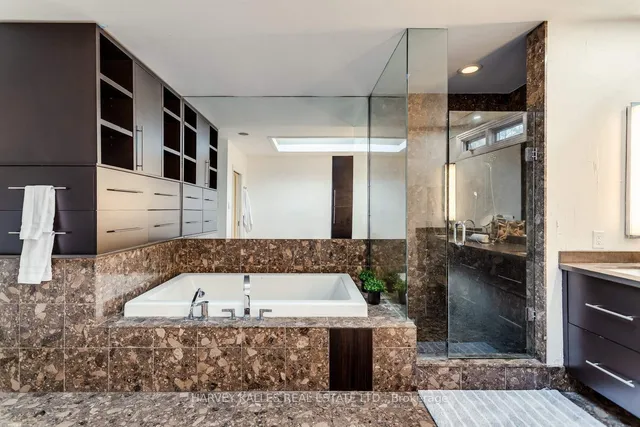 Additional image 37 of 330 Brooke Ave