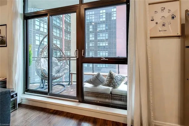 Additional image 14 of 112 King St Unit 809