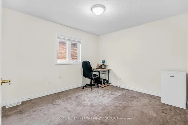 Additional image 29 of 5 Amaryllis Dr