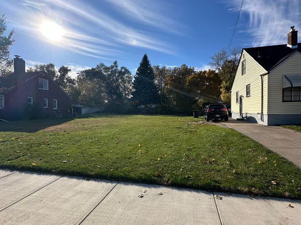 7317 Memorial Ave, Detroit, MI 48228