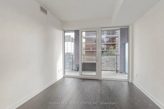 Additional image 24 of 28 Ann St Unit 310