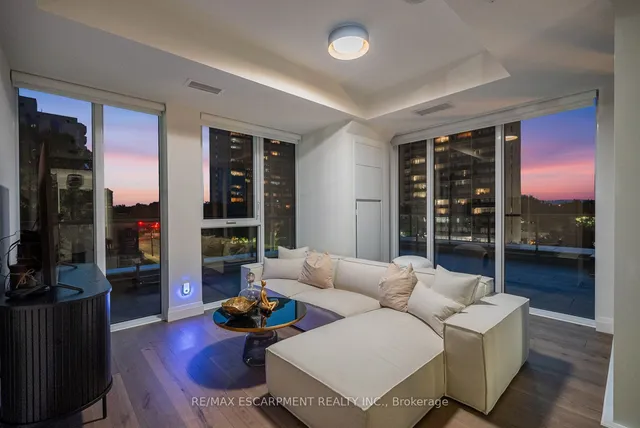 Additional image 39 of 500 Brock Ave Unit 302