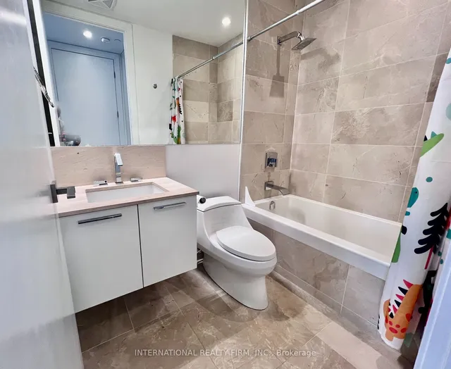 Additional image 15 of 50 Charles St Unit LPH5406