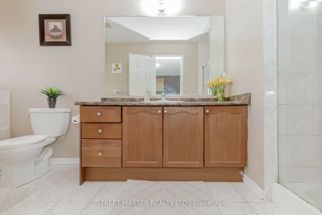 Additional image 30 of 72 Newington Cres